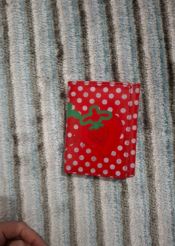 Kırmızı Desenli Cüzdan - Görsel 2