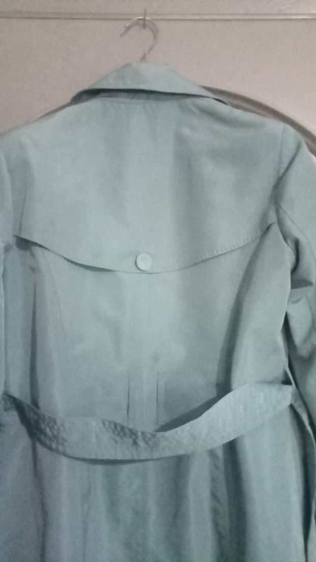 Düğmeli Mavi Uzun Kadın Trençkot - Görsel 3