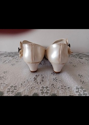 Kız Çocuk bej rengi Tokalı Babet Ayakkabı 35 Numara - Görsel 3