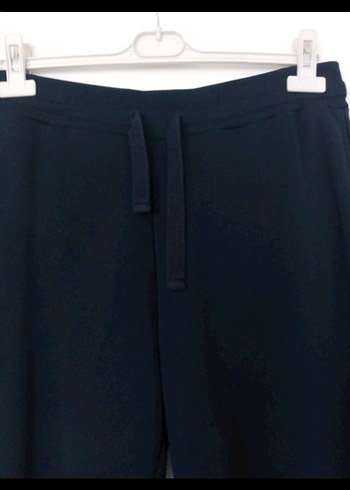 Siyah Bol Kesim Kemerli Şort - Görsel 2