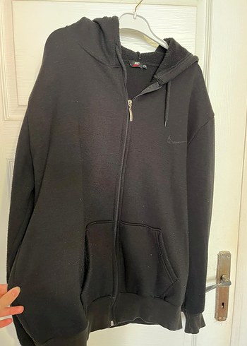 siyah uzun kollu kapüşonlu hirka - Görsel 2