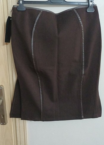 Kahverengi Bel Detaylı Mini Kalem Etek - Görsel 6