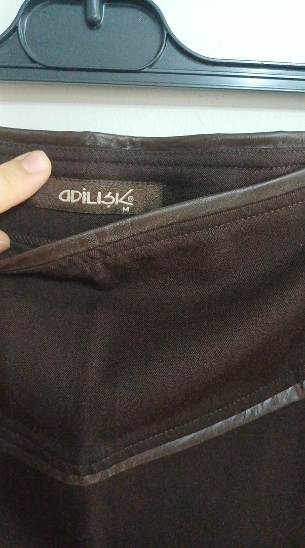 Kahverengi Bel Detaylı Mini Kalem Etek - Görsel 5