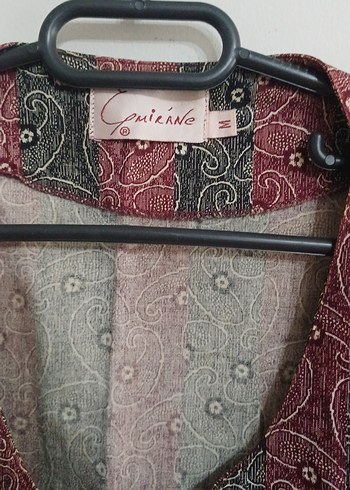 önünde düğmeli şık gömlek - Görsel 2