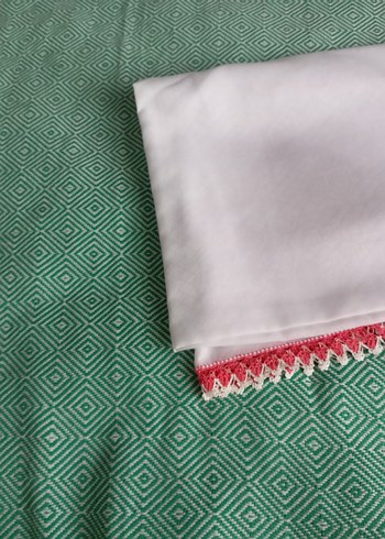 Dantel Detaylı Beyaz Kadın Fular - Görsel 3