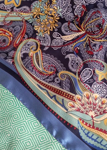 Kadın Çok Renkli Bohem İpek Şal - Görsel 3