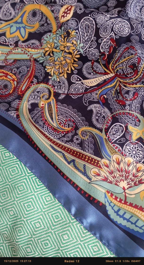 Kadın Çok Renkli Bohem İpek Şal - Görsel 3