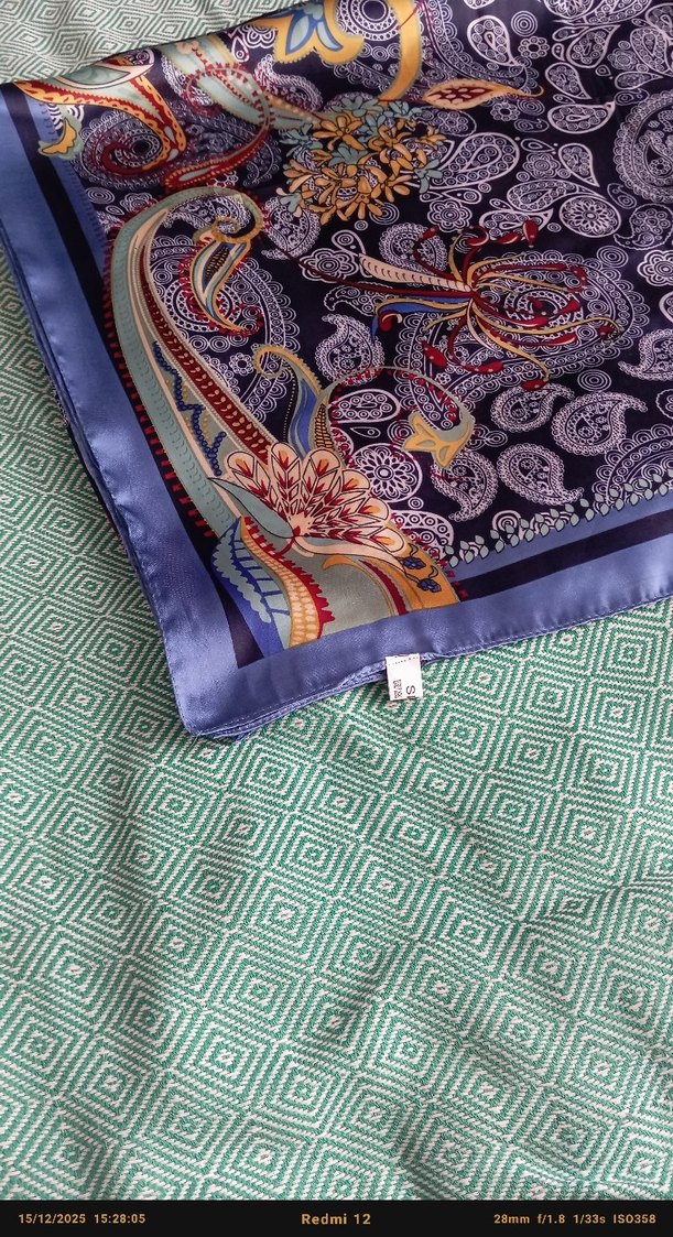 Kadın Çok Renkli Bohem İpek Şal - Görsel 4