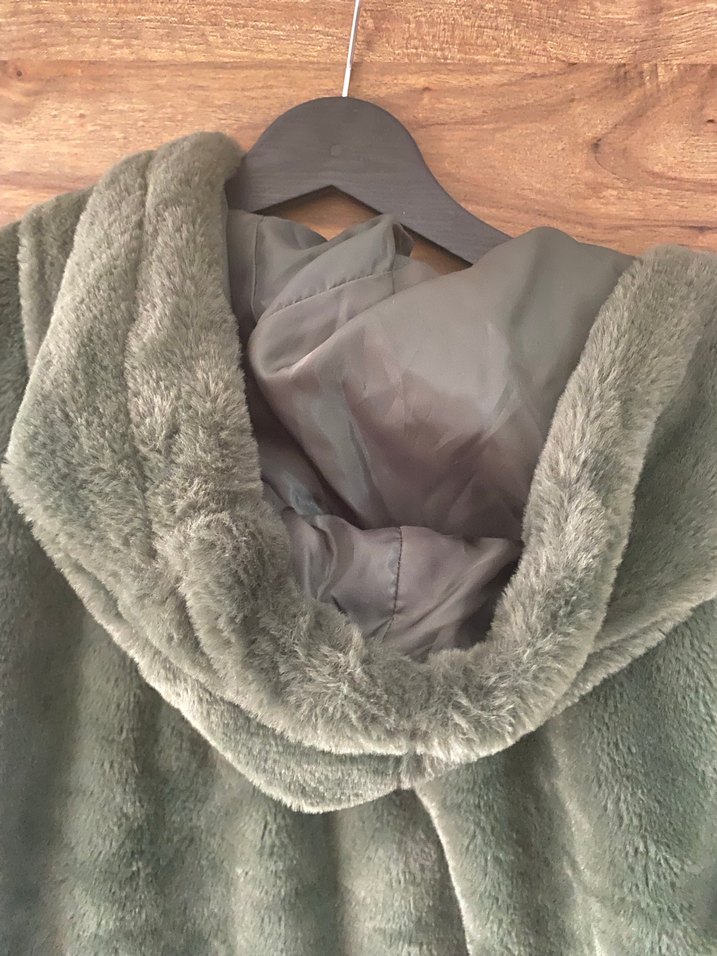 Zümrüt Yeşil Peluş Kadın Kapüşonlu Ceket - Görsel 5