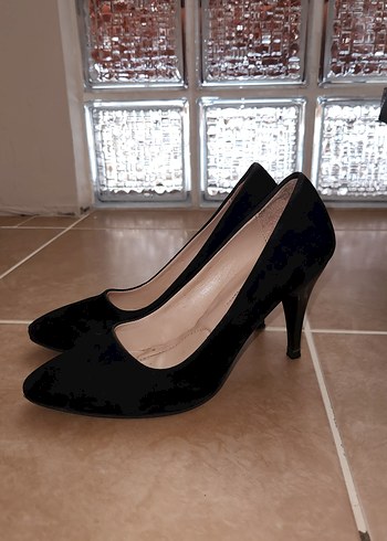 Siyah Stiletto Topuklu Kadın Ayakkabı - Görsel 2