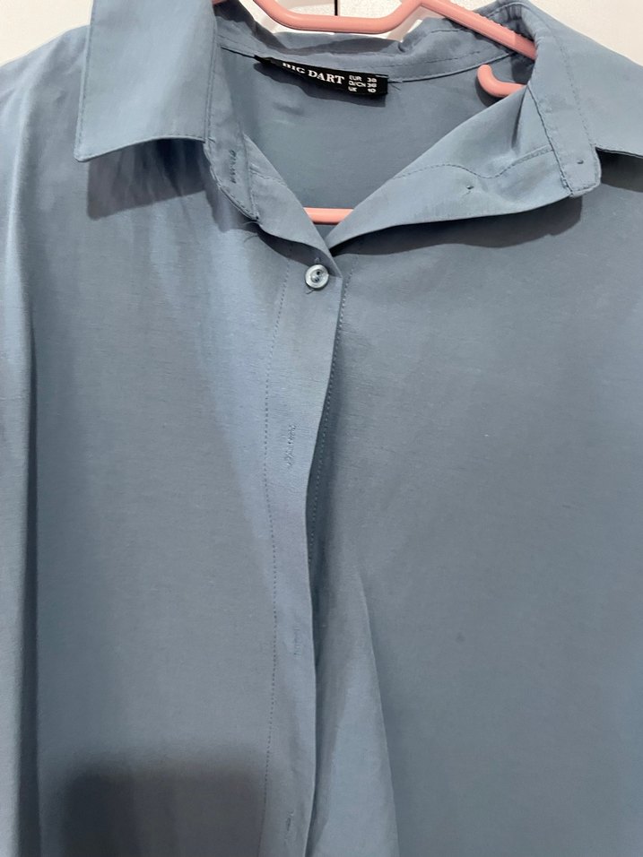 Mavi Düğmeli Kadın Uzun Kollu Gömlek - Görsel 3