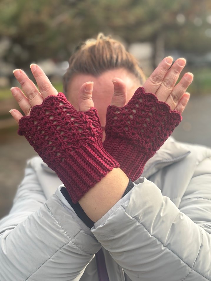 Bordo Dantel Detaylı Kadın Örgü Eldiven - Görsel 4