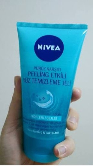 Nivea Peeling Etkili Yüz Temizleme Jeli Nivea Cilt Bakımı %41 İndirimli -  Gardrops