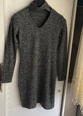Gri V Yaka Uzun Kollu Triko Elbise - Görsel 2
