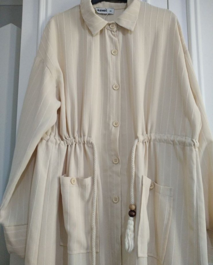 Bej Uzun Kollu Düğmeli elbise - Görsel 2