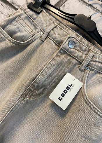 Bej Renkli Salaş Kadın Midi Kot Pantolon - Görsel 2