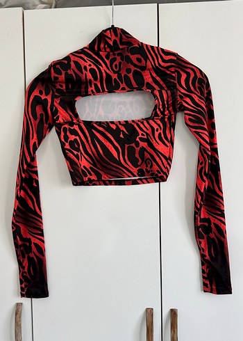 Sırt detaylı crop - Görsel 2