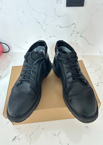 Siyah Bağcıklı Erkek Ofis Botları - Görsel 3