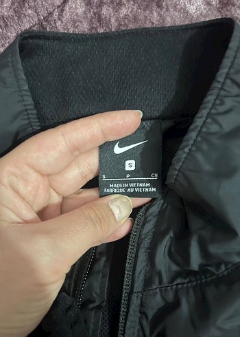 Nike Siyah Fermuarlı Yağmurluk - Görsel 4