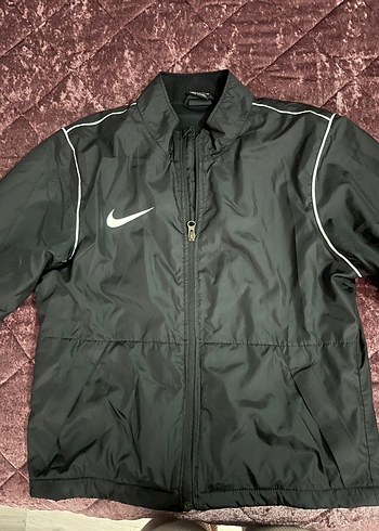Nike Siyah Fermuarlı Yağmurluk - Görsel 2