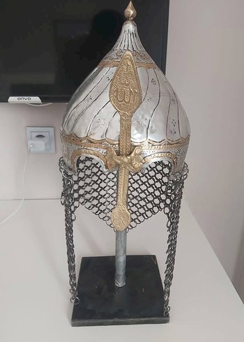 Gri ve Altın Vintage Zincirli Metal Kask miğfer - Görsel 7