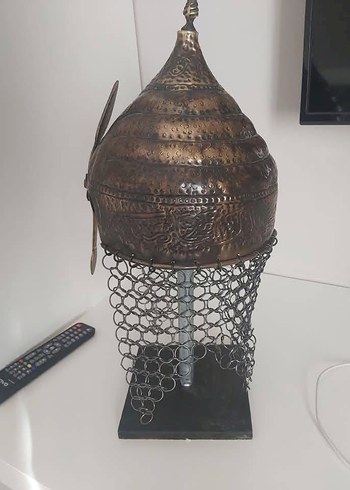 Gri ve Altın Vintage Zincirli Metal Kask miğfer - Görsel 2