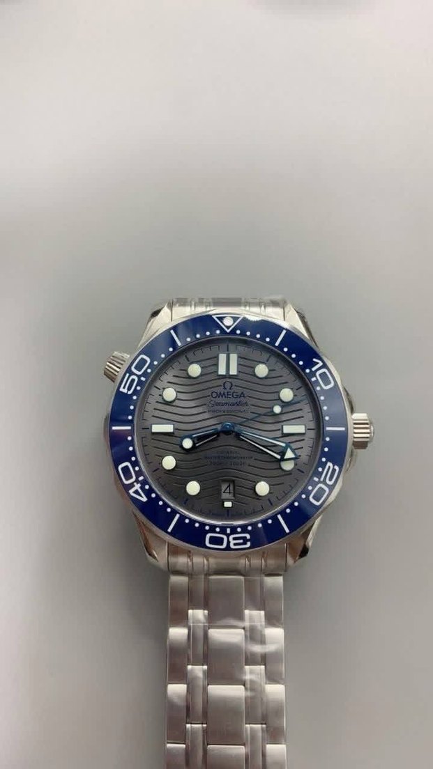 Gri Omega Seamaster Erkek Saati - Görsel 2