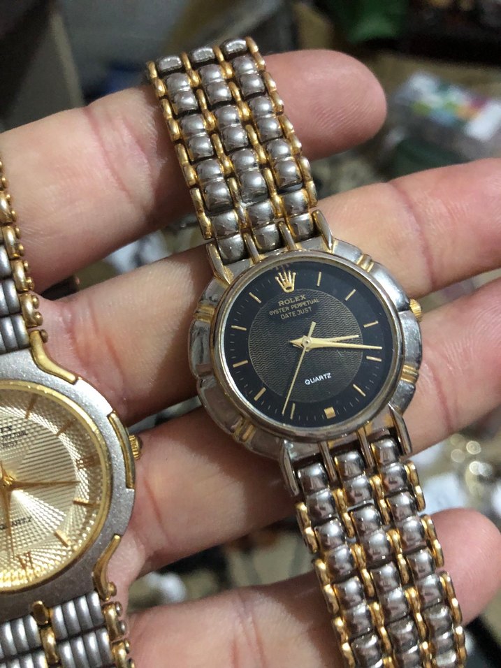 Altın ve Gri Klasik eski model sıfır rolexler - Görsel 4