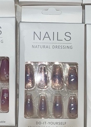 Çok Renkli Kendin Yap Takma Tırnaklar - Görsel 4