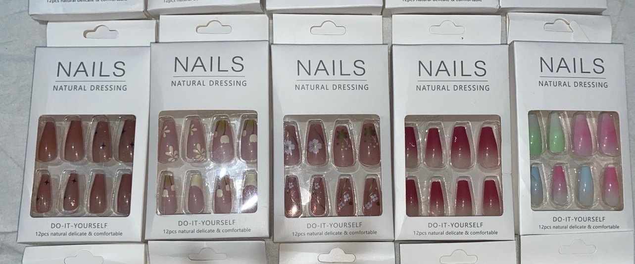 Çok Renkli Kendin Yap Takma Tırnaklar - Görsel 3