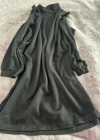 Siyah Yüksek Yakalı Kadın Sweatshirt - Görsel 3