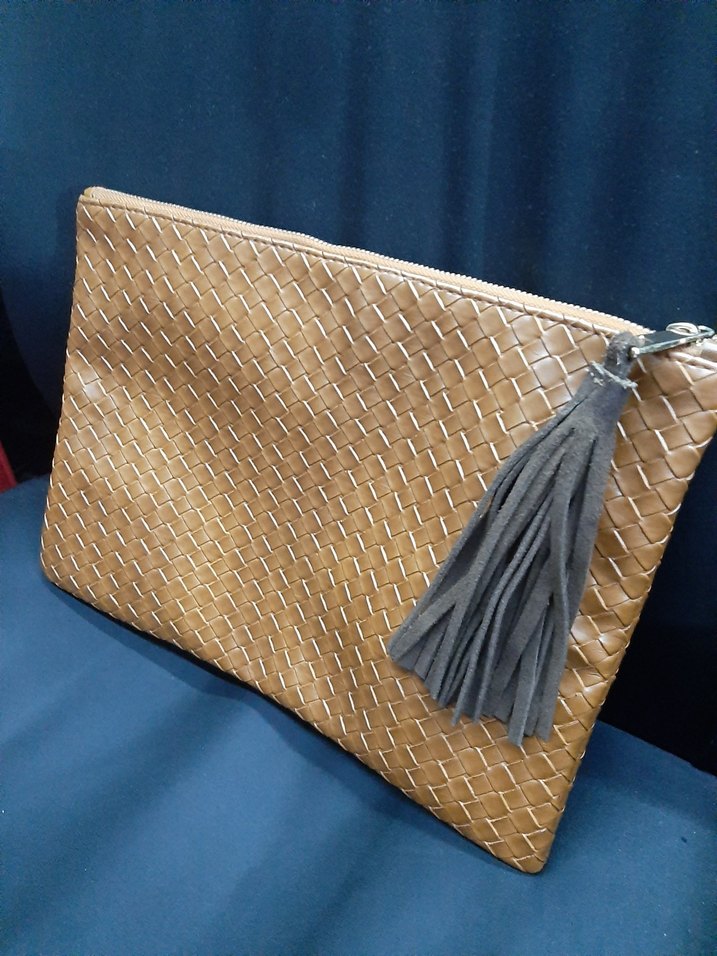 Kahverengi Deri Püsküllü Kadın Clutch Çanta - Görsel 4