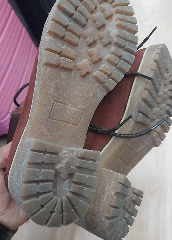 Kahverengi Süet Bağcıklı Kadın Bot - Görsel 4