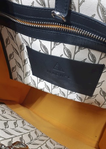 Zincir Detaylı magnol Kadın Çanta - Görsel 5