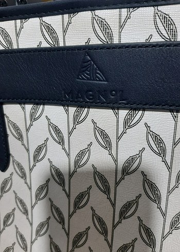 Zincir Detaylı magnol Kadın Çanta - Görsel 2