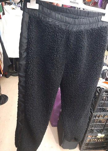 prada Kadın Siyah Peluş Rahat Paça Pantolon - Görsel 6