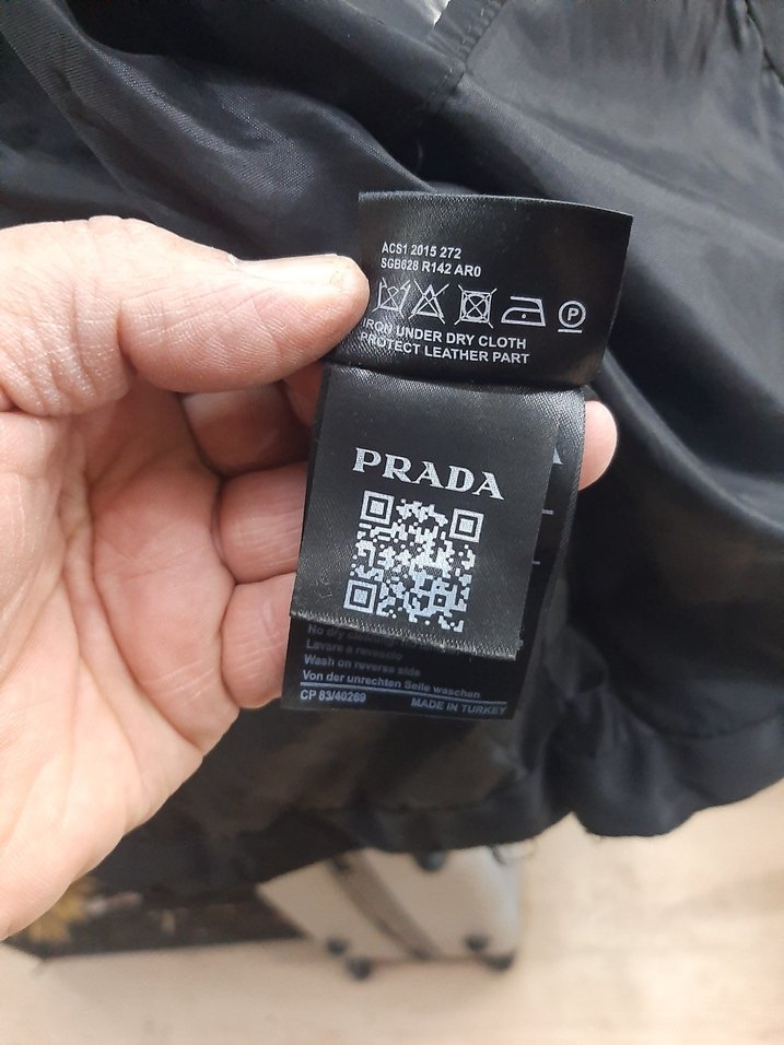 Siyah Erkek  orijinal Prada Mont - Görsel 4