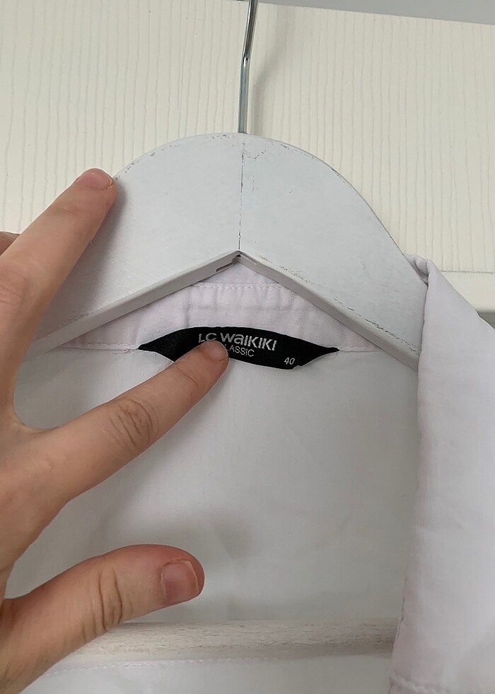 Beyaz gömlek - Görsel 2