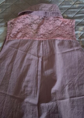 Pembe Tül Detaylı Düğmeli Kolsuz Gömlek - Görsel 4