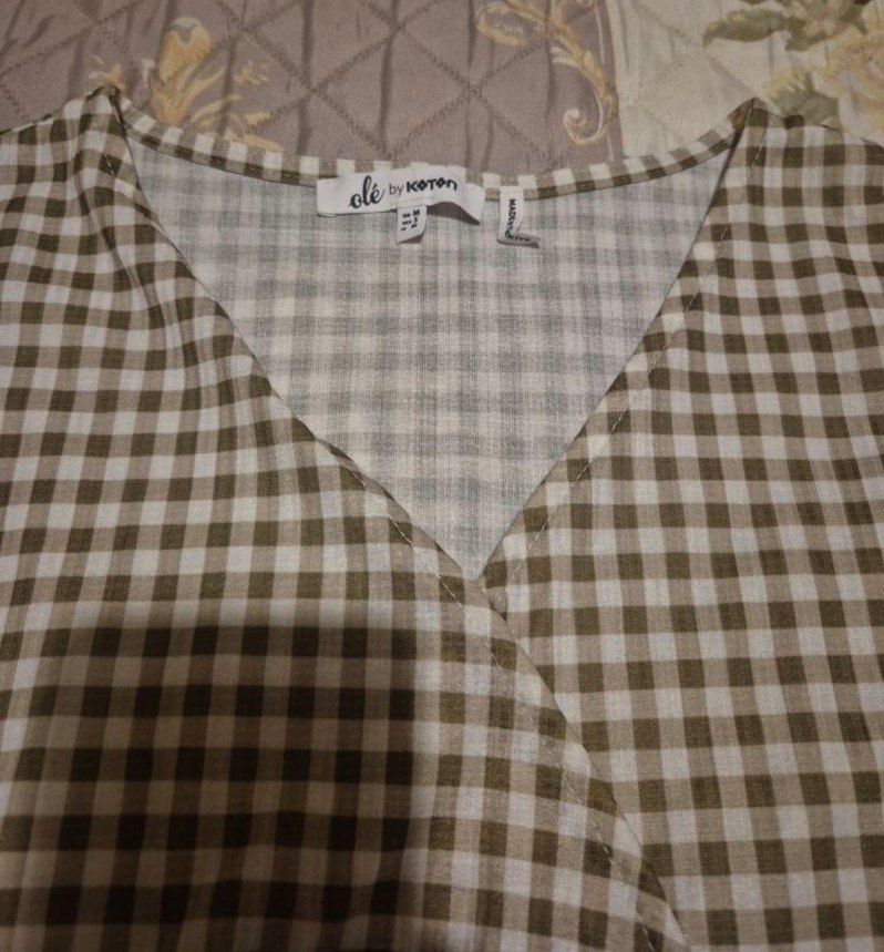 V yaka kısa kollu bağlamalı ekose bluz - Görsel 2