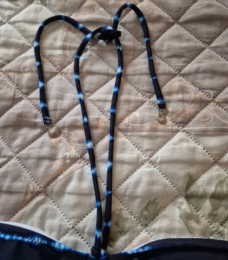 Kadın Mavi Bağlamalı Bikini Üstü - Görsel 3