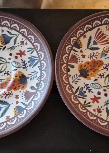 Kahverengi Seramik Kahve Fincanları ve Tabakları - Görsel 5