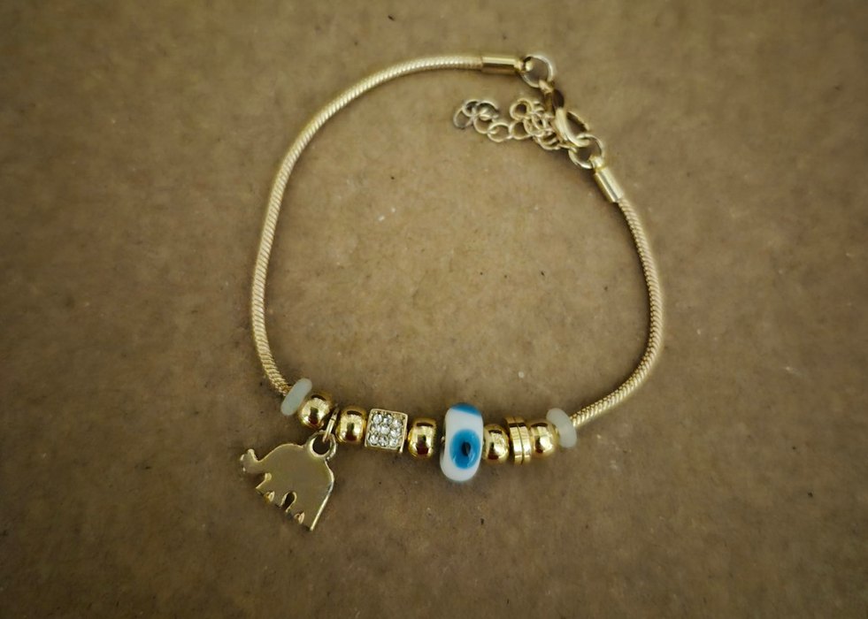 Altın Renk Boncuklu Fil Figürlü Bileklik - Görsel 3