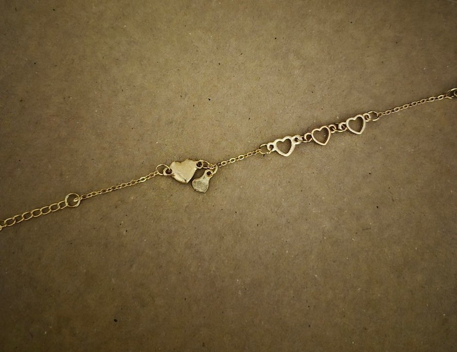 Altın Renkli Zincirli Kadın Bileklik - Görsel 4