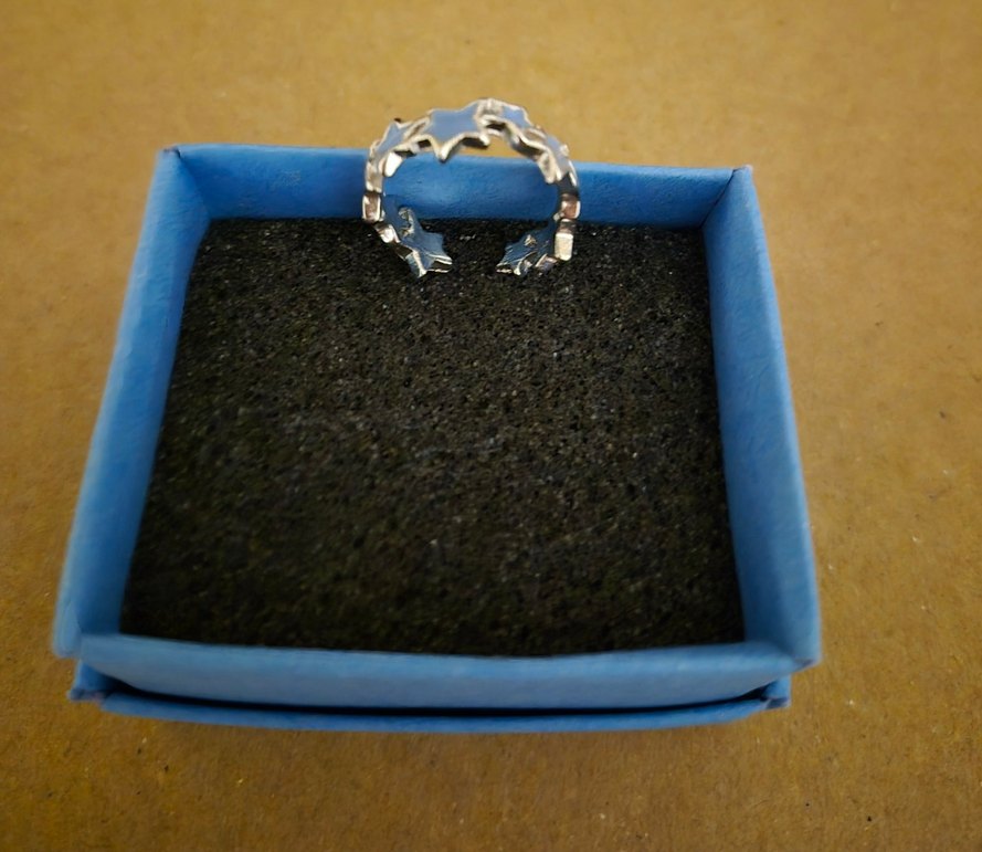 Mavi Zincir Detaylı Yıldız Desenli Kadın Yüzük - Görsel 2