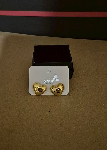 Altın Renk Mini Kalp Küpeler - Görsel 4