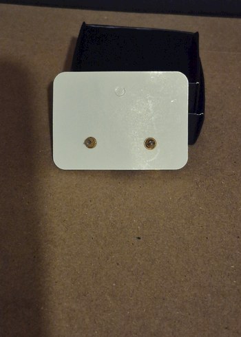 Altın Renk Mini Kalp Küpeler - Görsel 2