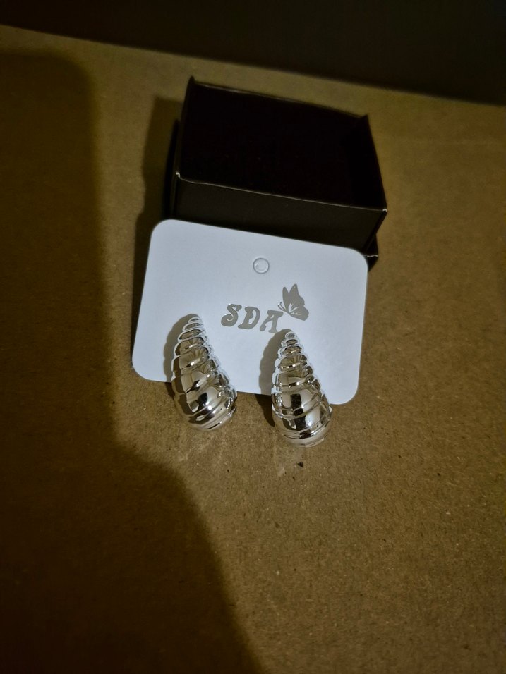 Minimalist Katmanlı Gümüş Küpe - Görsel 4