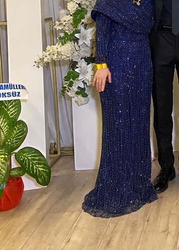 Hennin lacivert abiye - Görsel 3