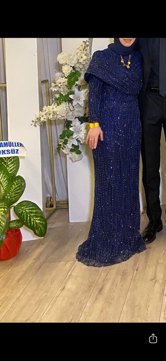 Hennin lacivert abiye - Görsel 3